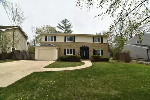 143 Willow Ave, Deerfield, IL 60015