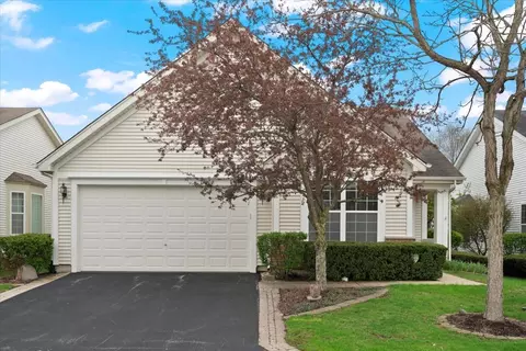 13107 Birmingham Ct, Beach Park, IL 60083