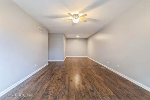 Living - Undisclosed, Matteson, IL 60443 photo 2 of 3