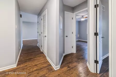 Entry Way - Undisclosed, Matteson, IL 60443 photo 1 of 1