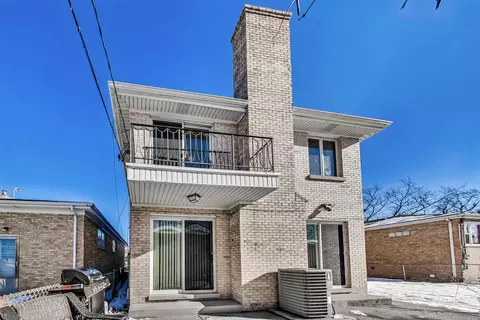 4238 N New England Ave, Harwood Heights, IL 60706
