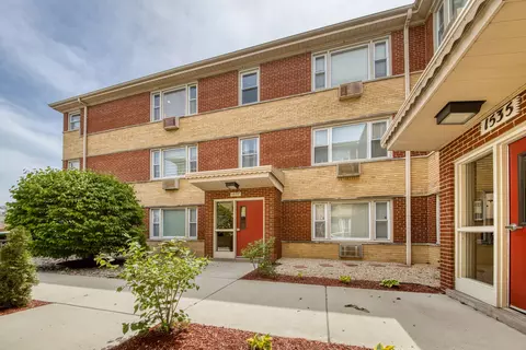 1537 Harlem Ave #3E, Forest Park, IL 60130