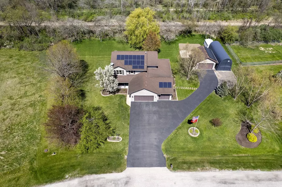View/Area - 309 Kurt Ln, Kirkland, IL 60146 photo 6 of 6