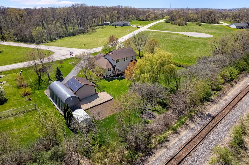 View/Area - 309 Kurt Ln, Kirkland, IL 60146 photo 2 of 6