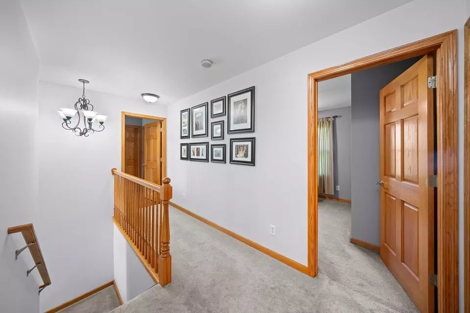 Entry Way - 309 Kurt Ln, Kirkland, IL 60146 photo 3 of 3