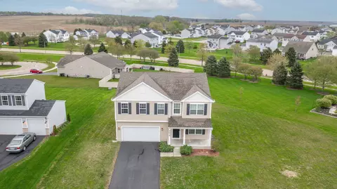 2036 Wren Rd, Yorkville, IL 60560