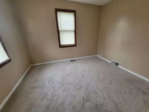 Bedroom - 503 8th St, Peru, IL 61354 photo 3 of 3