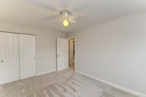 Bedroom - 126 S Berteau Ave, Bartlett, IL 60103 photo 3 of 5