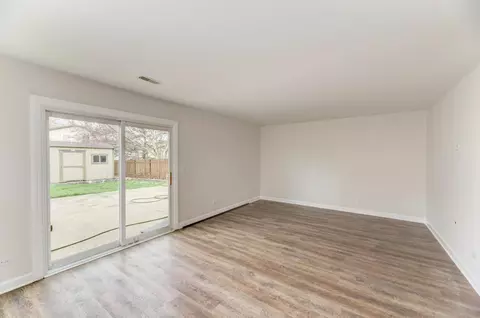 Living - 126 S Berteau Ave, Bartlett, IL 60103 photo 1 of 2