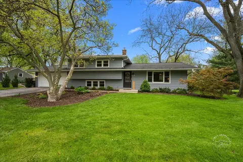 10 S173 Ridge Rd, Naperville, IL 60565
