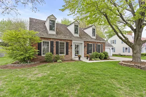 669 Olde Oak Dr, Bourbonnais, IL 60914