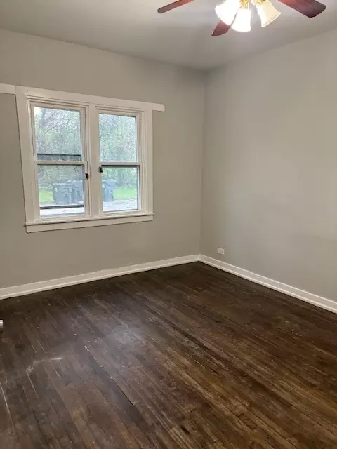 Bedroom - 15742 Central Park Ave, Markham, IL 60428 photo 1 of 4