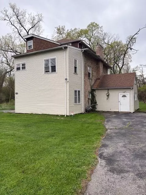 Exterior - 15742 Central Park Ave, Markham, IL 60428 photo 2 of 6