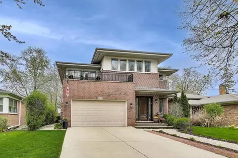 8717 Keeler Ave, Skokie, IL 60076