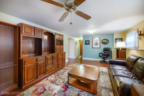 101 Clay St, Algonquin, IL 60102 photo 12