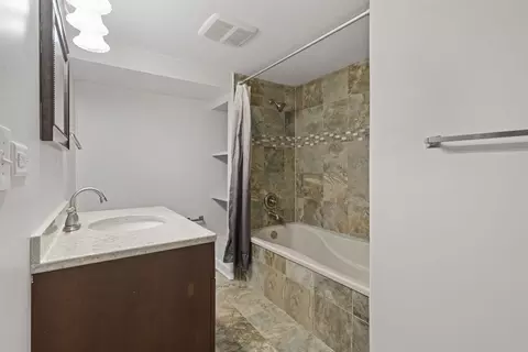 Bath - 971 S Wolf Rd, Des Plaines, IL 60016 photo 2 of 2
