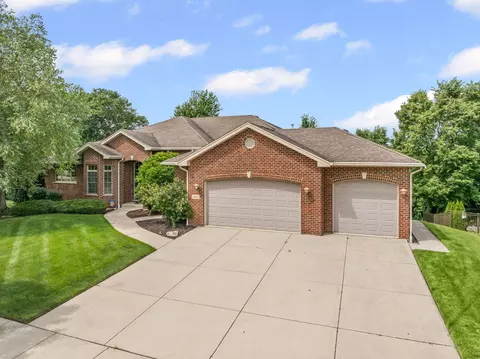 19418 Boulder Ridge Dr, Mokena, IL 60448