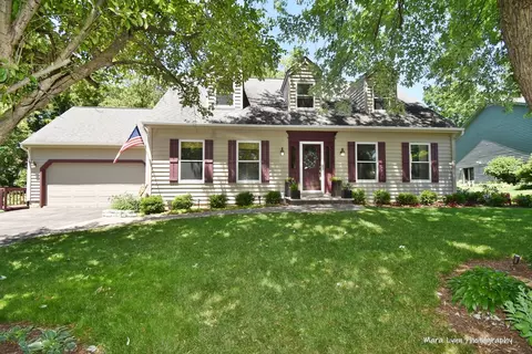 5 N850 Ravine Dr, Saint Charles, IL 60175