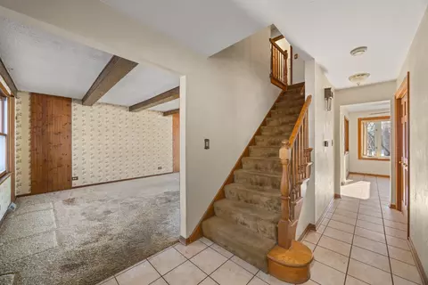 21 W221 North Ln, Itasca, IL 60143 photo 9