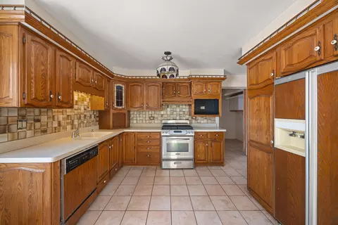 21 W221 North Ln, Itasca, IL 60143 photo 12