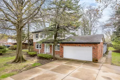 21 W221 North Ln, Itasca, IL 60143 photo 2