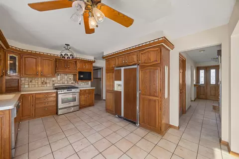 21 W221 North Ln, Itasca, IL 60143 photo 13