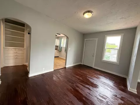 Living - 325 E State St, Paxton, IL 60957 photo 1 of 4