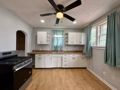 Kitchen - 325 E State St, Paxton, IL 60957 photo 1 of 2