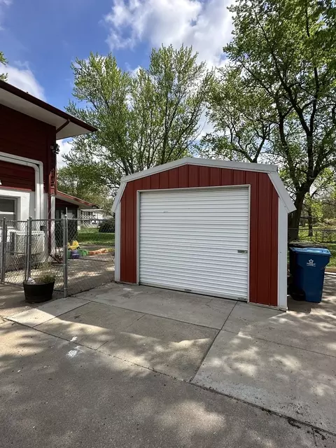 602 S Jackson St, Morrison, IL 61270 photo 5