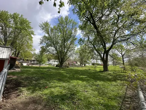 602 S Jackson St, Morrison, IL 61270 photo 9
