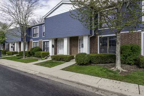 4140 Brentwood Ln, Waukegan, IL 60087
