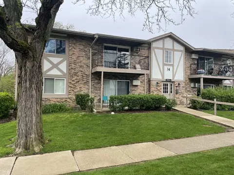 9 S110 Lake Dr #14-201, Willowbrook, IL 60527