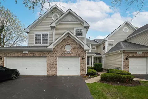 2815 Powell Ct #2815, Naperville, IL 60563