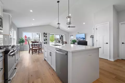 Kitchen - 1128 Hershey Rd, Normal, IL 61761 photo 4 of 5