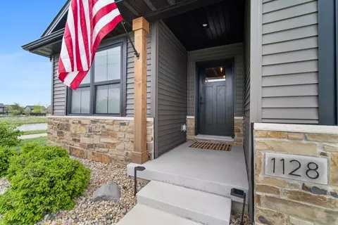 Exterior - 1128 Hershey Rd, Normal, IL 61761 photo 2 of 5