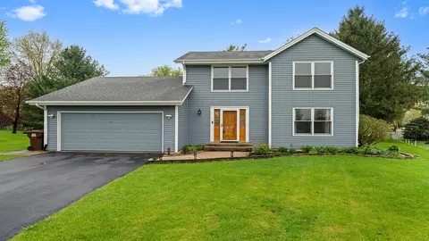 4401 Windsor Ct, Loves Park, IL 61111
