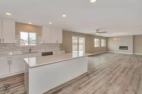 Kitchen - 26165 County Fair Dr, Monee, IL 60449 photo 2 of 3