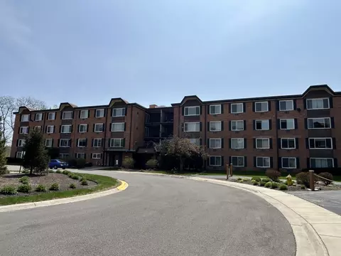 1216 S New Wilke Rd #106, Arlington Heights, IL 60005