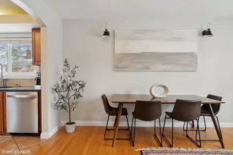 Dining - 312 Hatlen Ave, Mount Prospect, IL 60056 photo 1 of 1