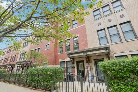 1014 N Crosby St, Chicago, IL 60610