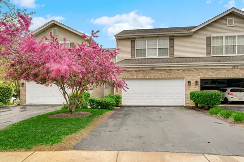 2437 Stoughton Cir, Aurora, IL 60502