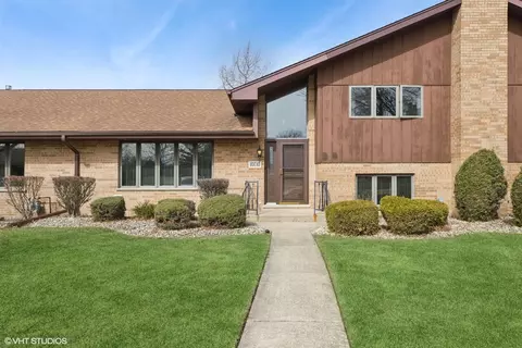 10710 Kentucky Ct #31, Orland Park, IL 60467