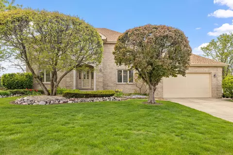 16820 S Pineview Dr, Homer Glen, IL 60491