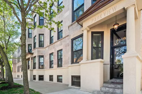 1610 N Whipple St #2, Chicago, IL 60647