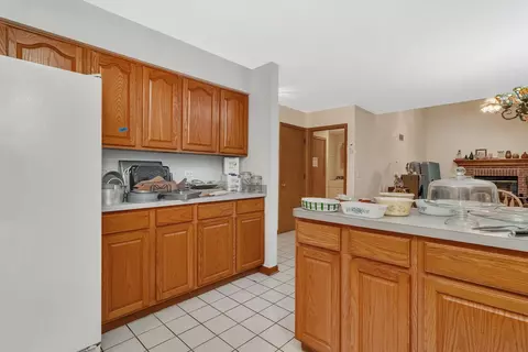 25056 Madison St, Plainfield, IL 60544 photo 8