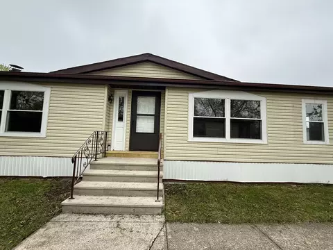 231 Blackthorn Rd, Matteson, IL 60443