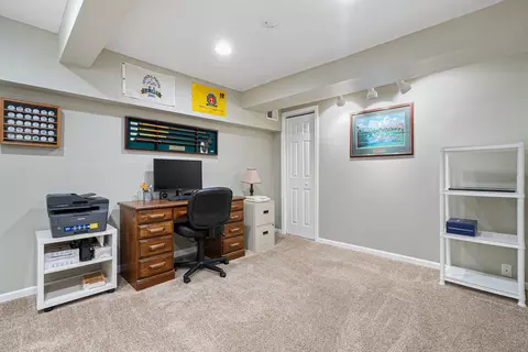 Other - 107 W Theodore Ln, Itasca, IL 60143 photo 4 of 9