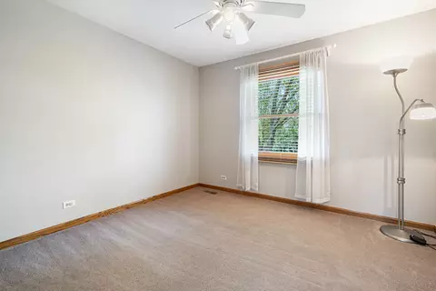 Bedroom - 107 W Theodore Ln, Itasca, IL 60143 photo 4 of 4