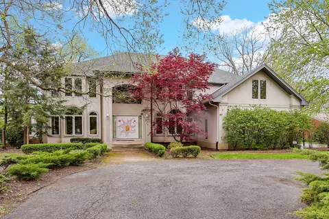 1730 Cambridge Ave, Flossmoor, IL 60422