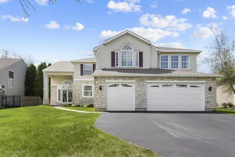 1130 Westfield Way, Mundelein, IL 60060